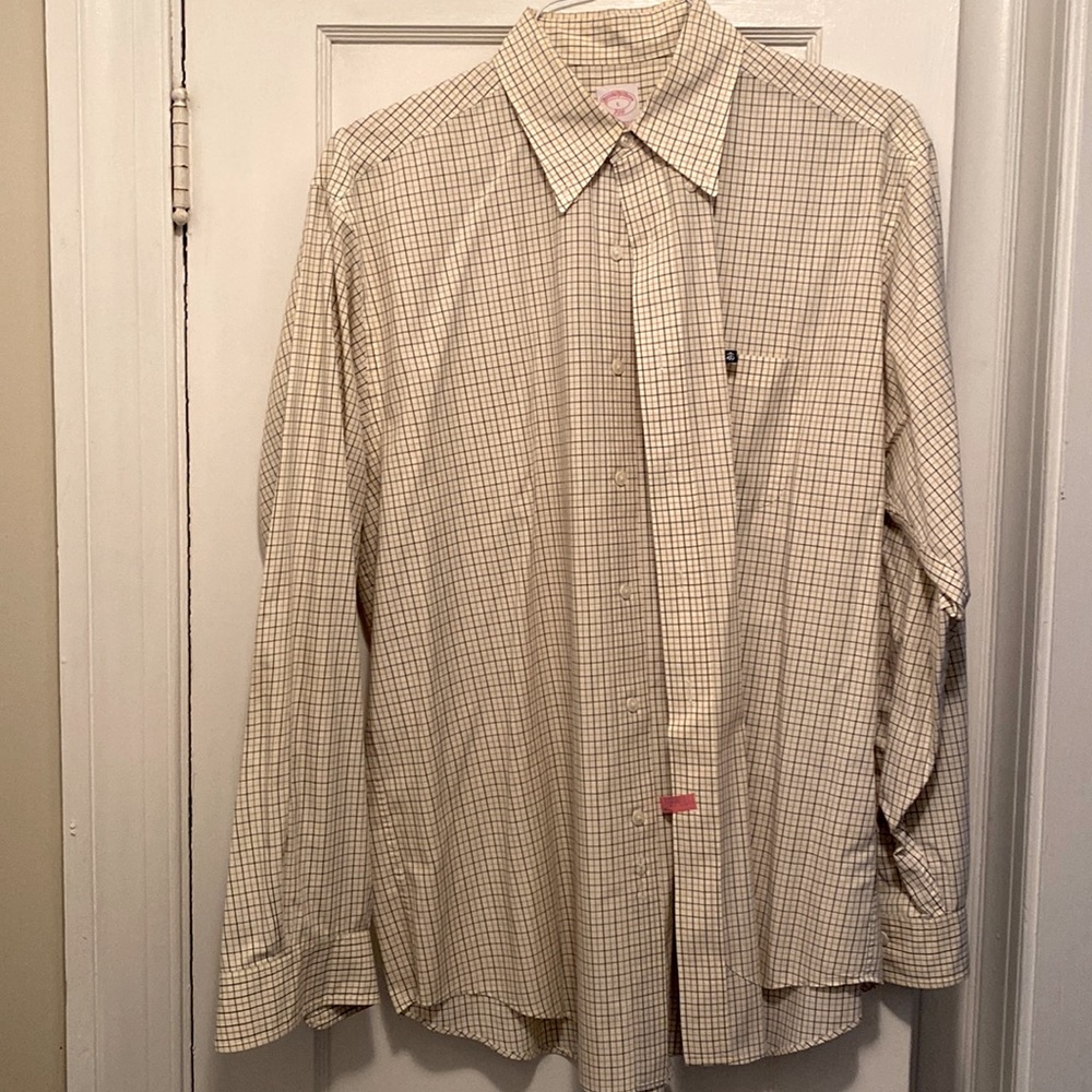 Brooks Brothers Casual Cream Striped button Down Collar Shirt - Large